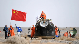 浴火凱旋！神舟十三號成功著陸！這家涂料企業“火”了！