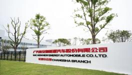 達產(chǎn)超200億產(chǎn)值！這一涂裝車間太酷了！