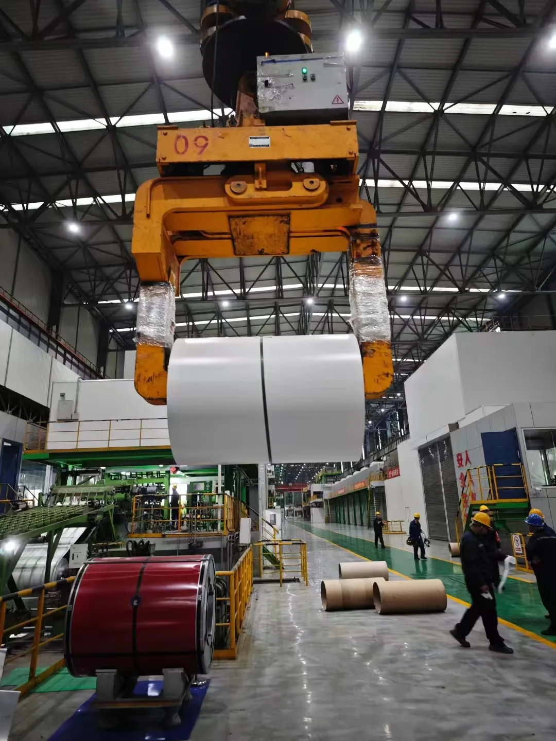 首開先河！國內第一卷鋅鋁鎂水性凈化板成功下線！